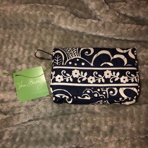 NWT vera bradley navy keychain wallet